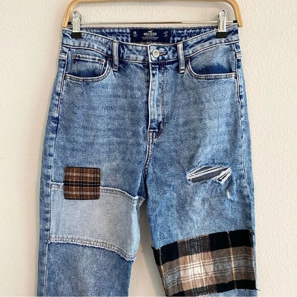 Hollister Ultra High Rise Acid Wash Ripped Patch Mom Jean Vintage Stretch - Picture 4 of 12